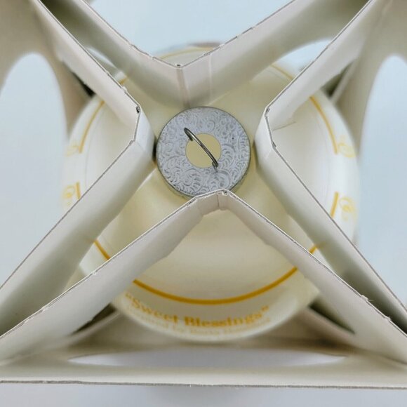 Berta Hummel Christmas Ball 1992 Hummel Ornament Schmid Sweet Blessings Vintage - Picture 10 of 12